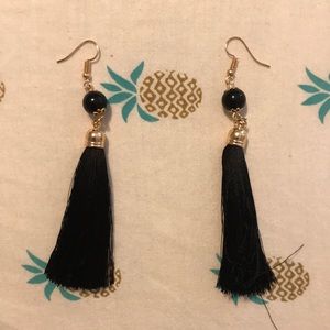 One pair of earrings